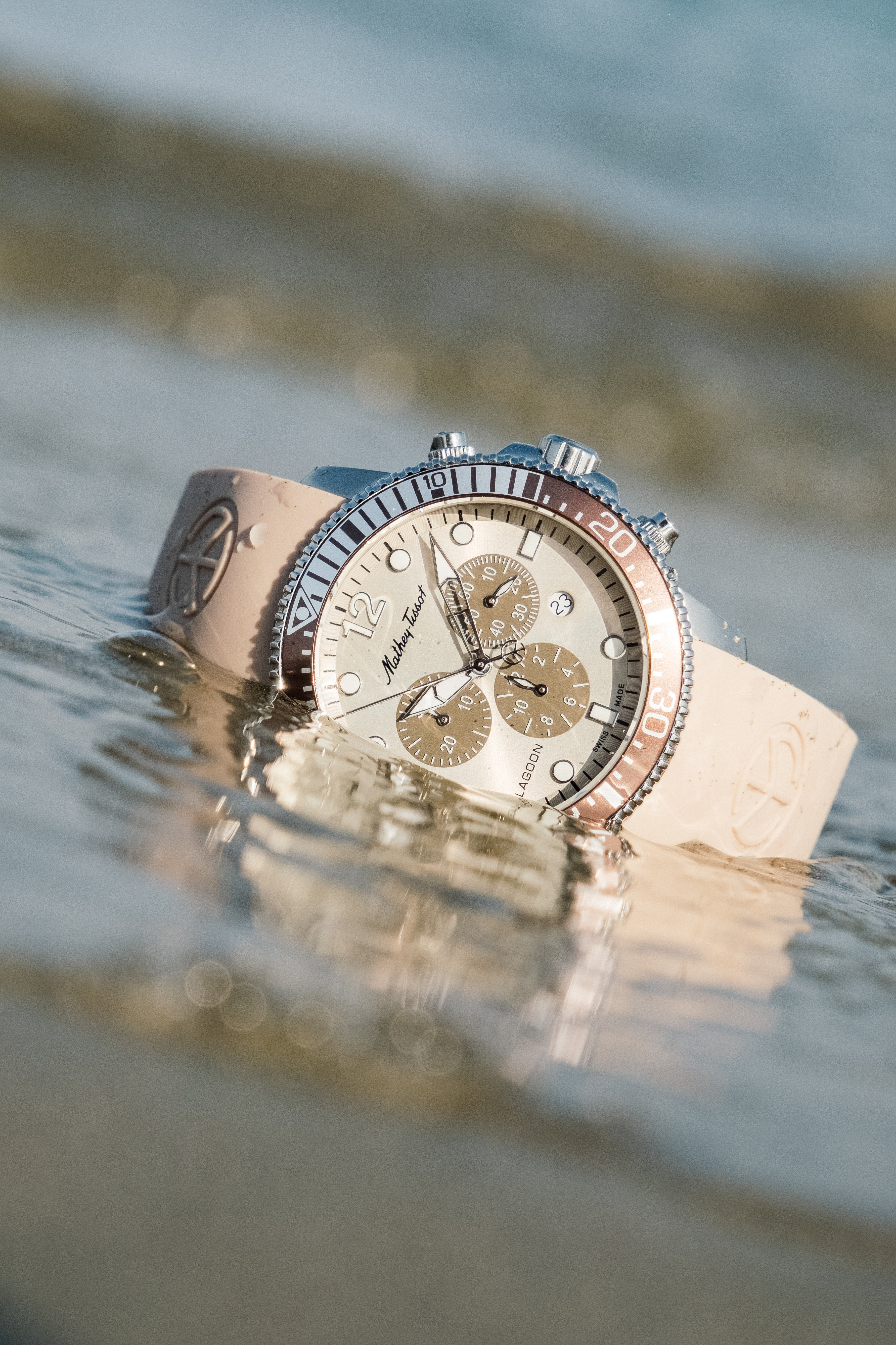 Lagoon H123CHLBM – Mathey-Tissot